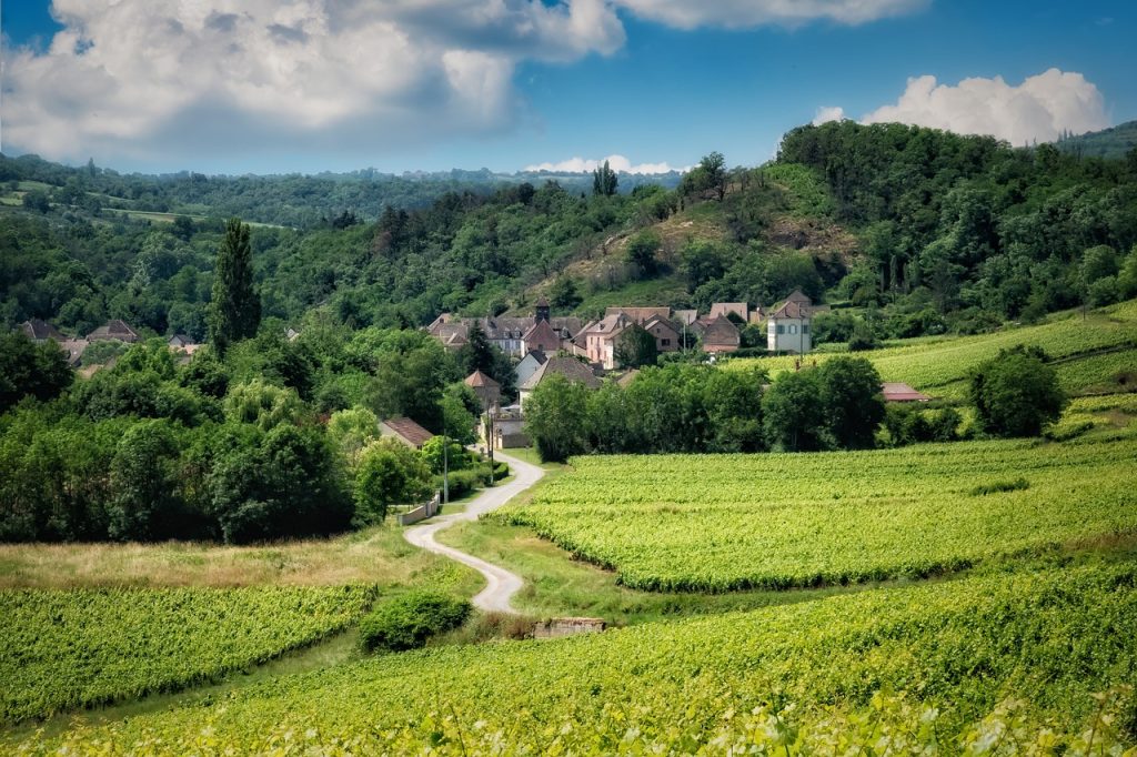 Image d'un village viticole traversé pendant le séjour